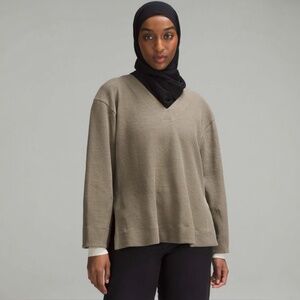 Lululemon Textured V-Neck Pullover Nomad P2P 21.5